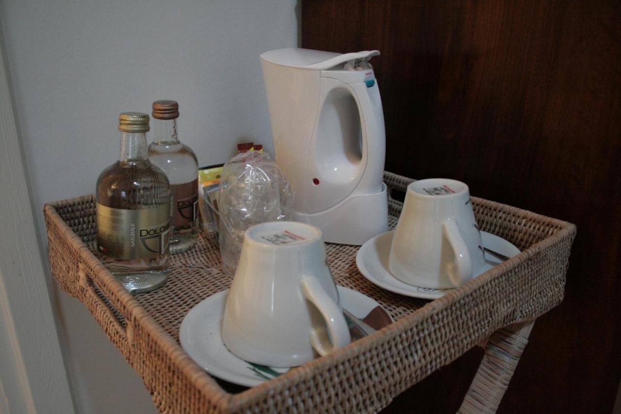 Borgo Dei Conti Della Torre Guest House Morsano al Tagliamento Eksteriør bilde